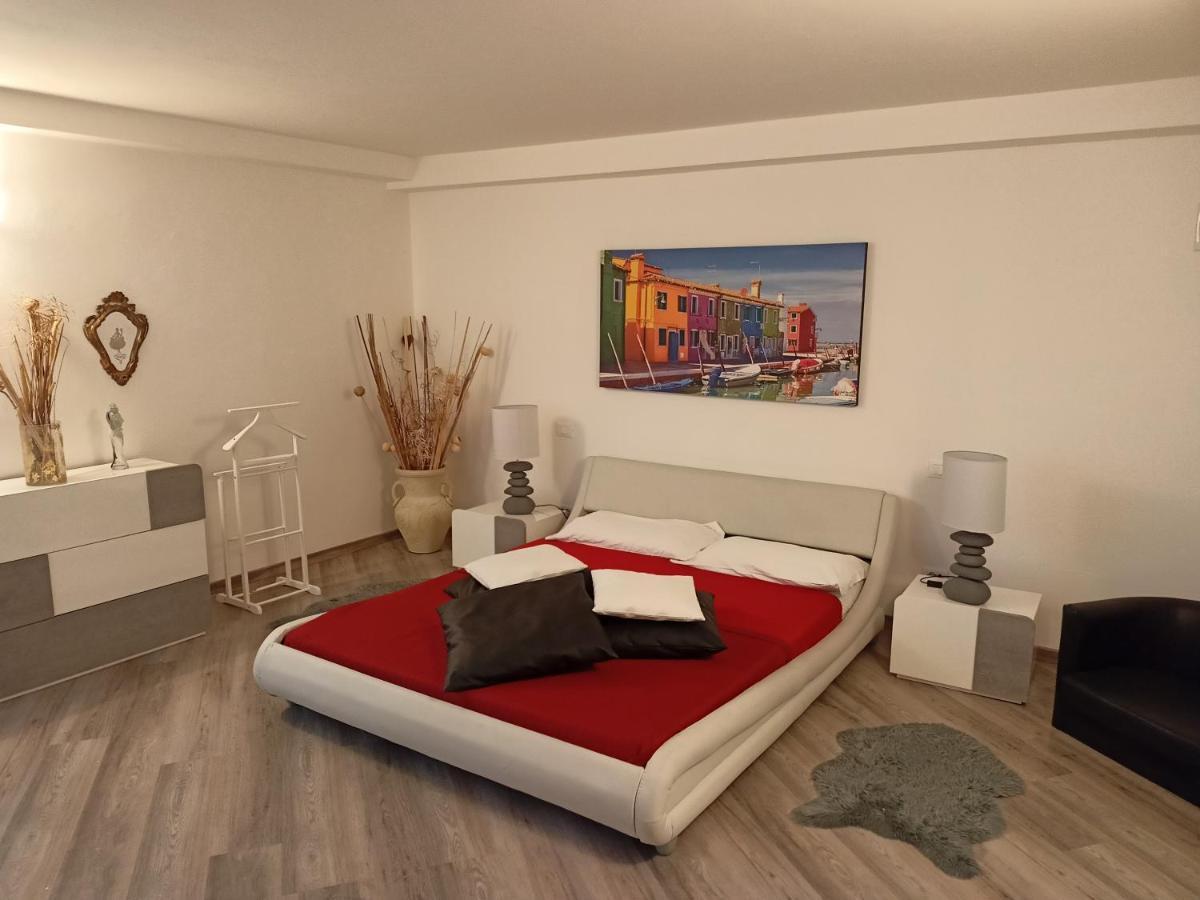 Ca Matley Apartment Mestre Exterior photo